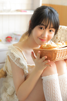 未婚女子